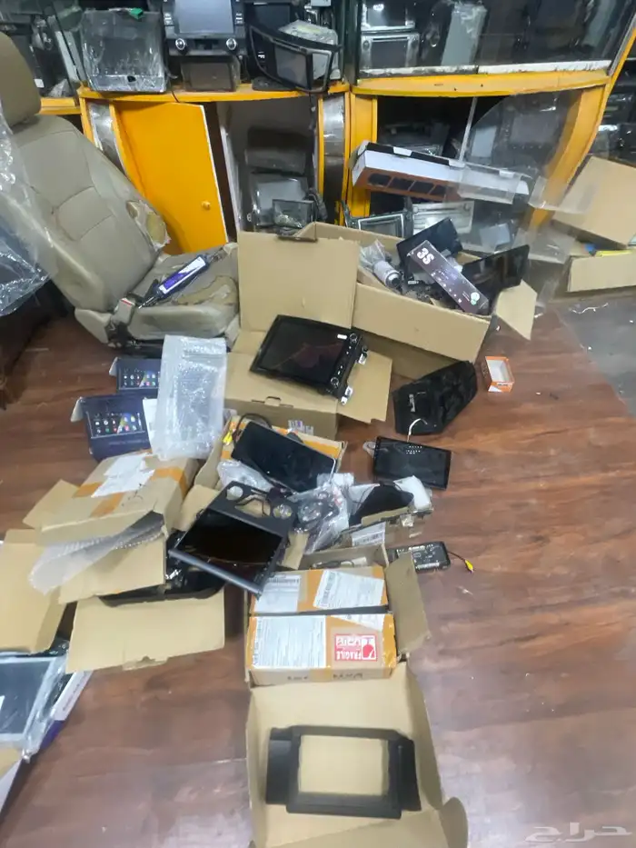 شاشات لجميع السيارات 6