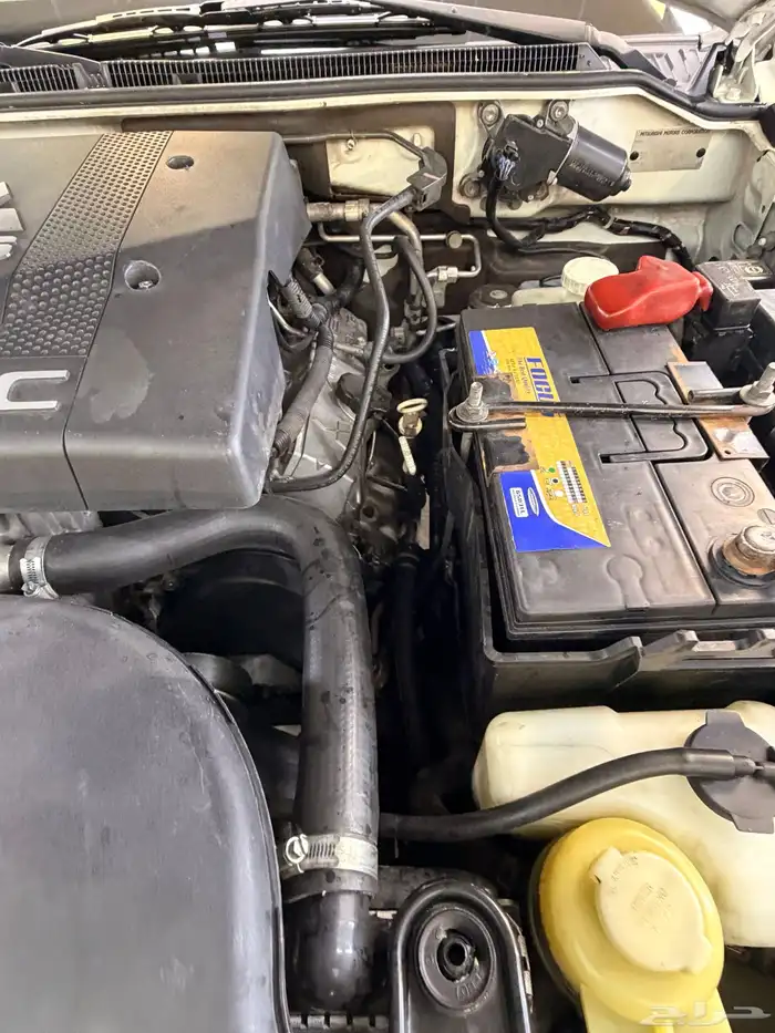 للبيع جيب باجيرو 2015 36