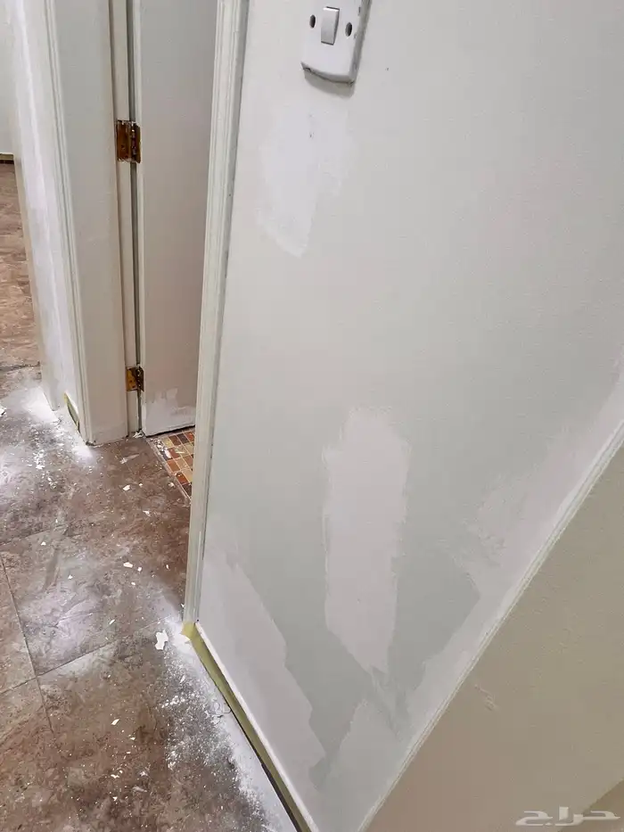 شقة صغيرة جميلة مجدده حي الحزم 3 غرف مطبخ راكب 12