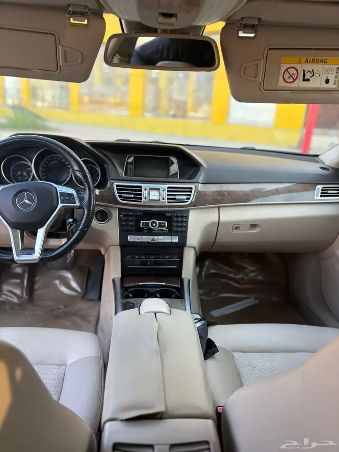 مرسيدس E300 6