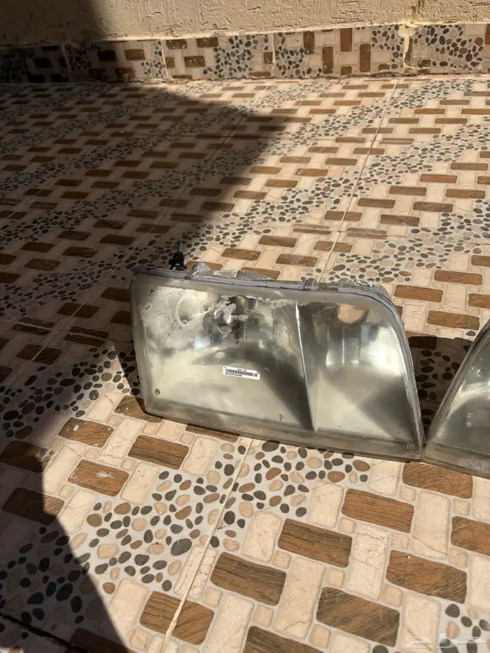 شمعات فورد فكتوريا 11 طقم 2