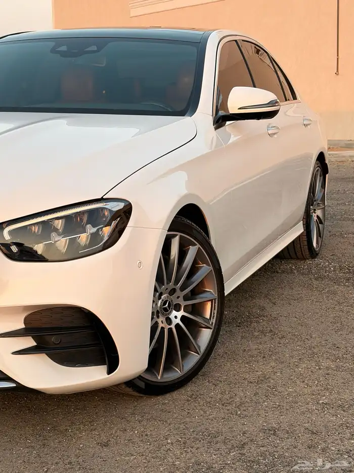 للبيع مرسيدس E300 AMGkit موديل 2022 بدي وكاله 5