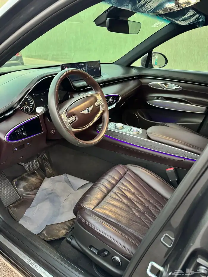 جنسس GV70 موديل 2021 16