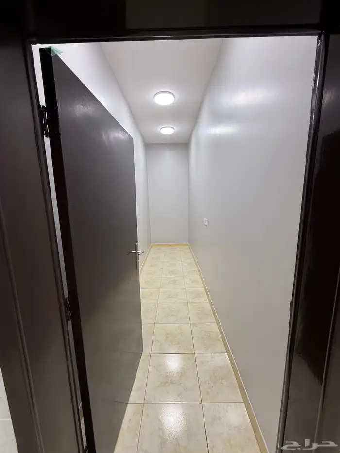 للايجار دور ارضي مستقل في حي النسيم بخميس مشيط 3