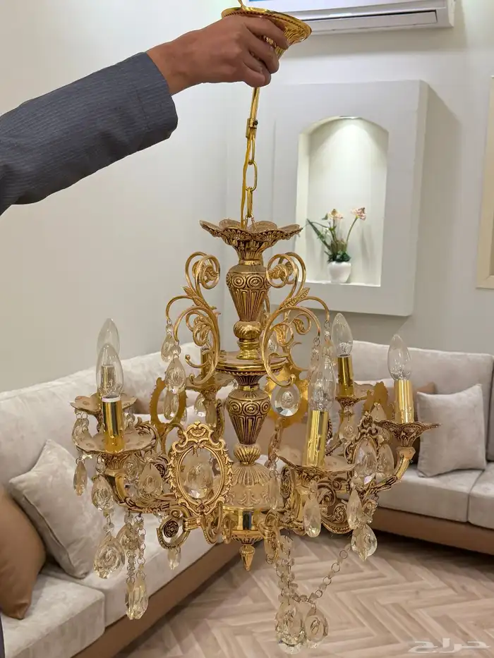 ثرياء للبيع 0