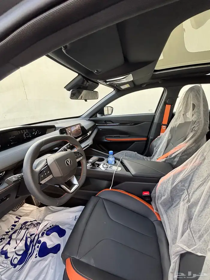 شانجان يوني في 2025 للبيع 16