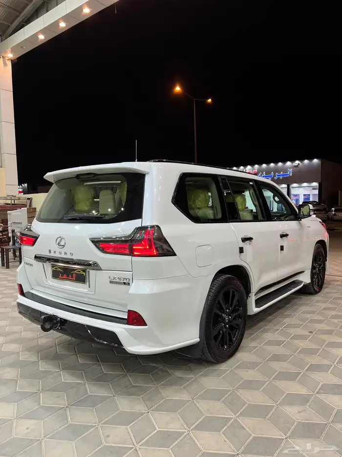 لكزس - 2016 - LX570 - فل كامل 6