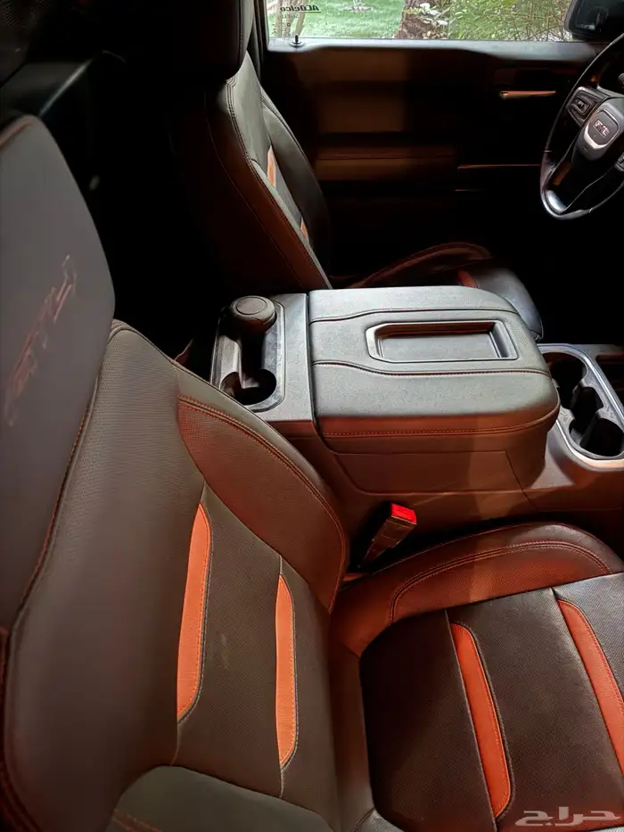 سييرا AT4 نظيف رمادي 23