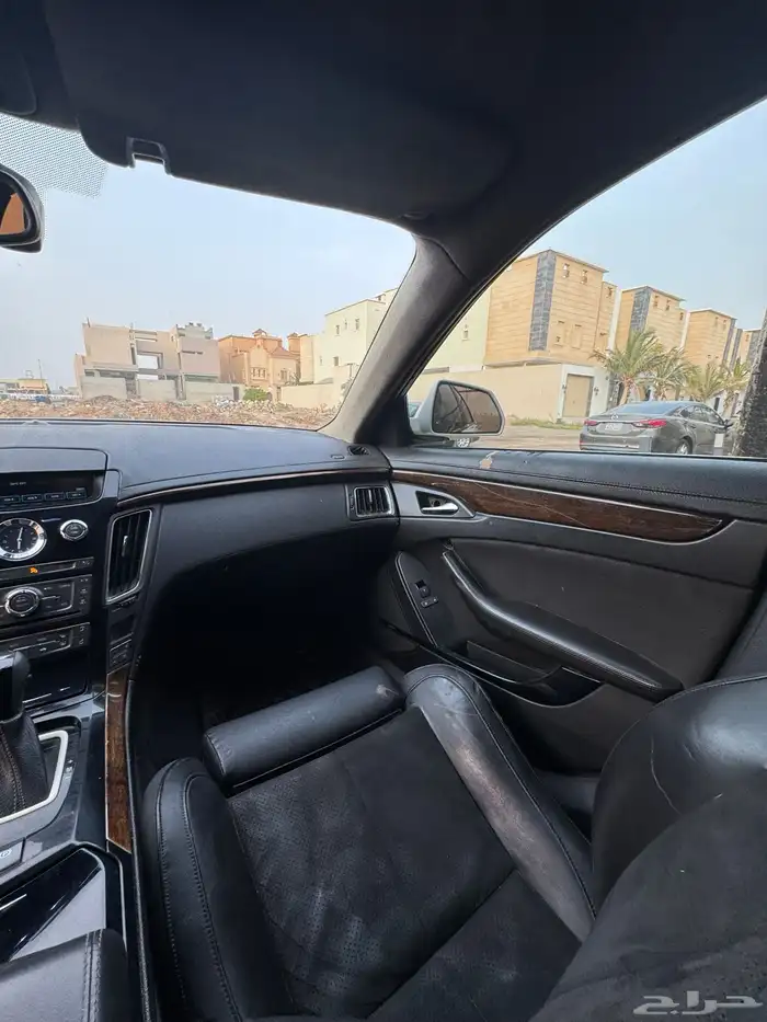 كاديلاك CTS موديل 2012 13