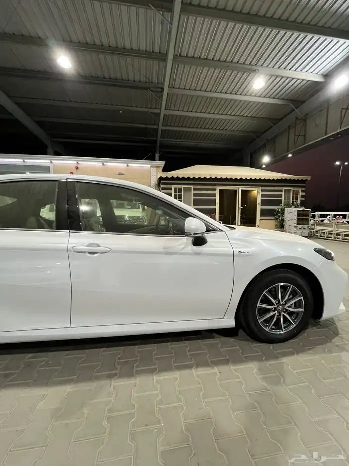 كامري E هايبرد 2025 2