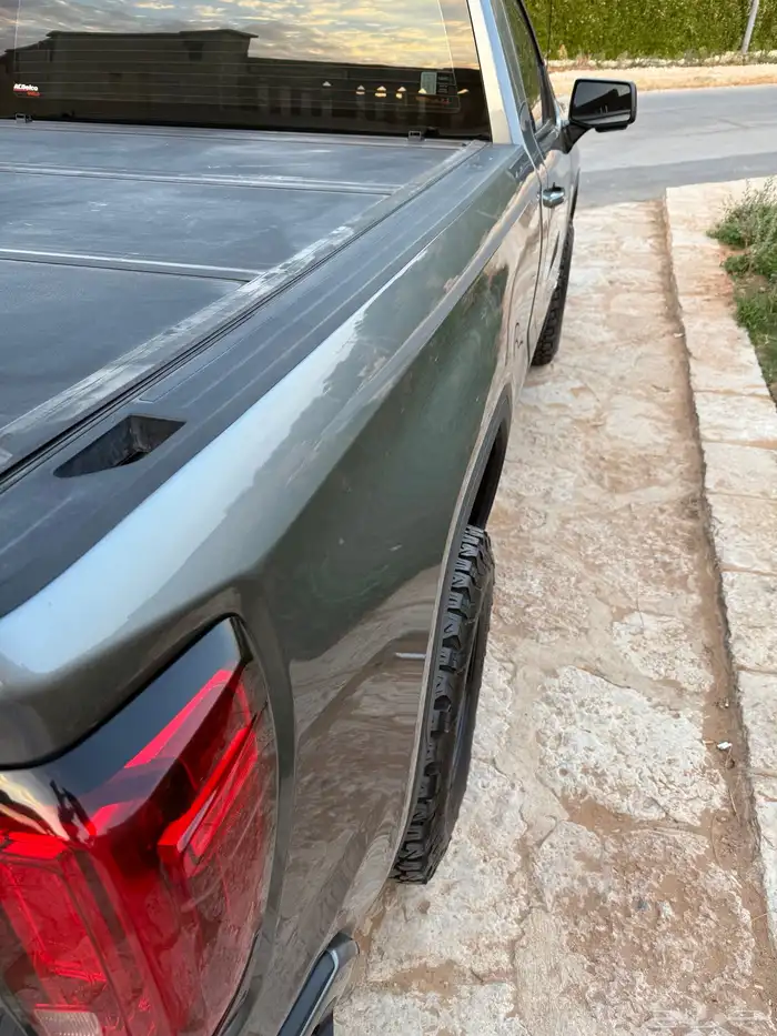 سييرا AT4 نظيف رمادي 42