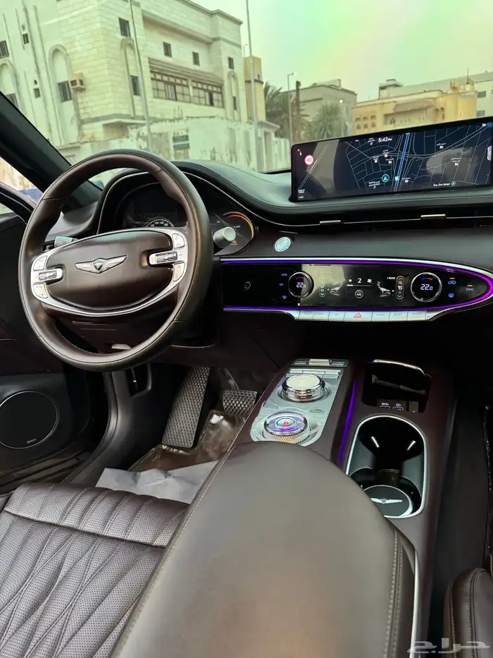 جنسس GV70 موديل 2021 9