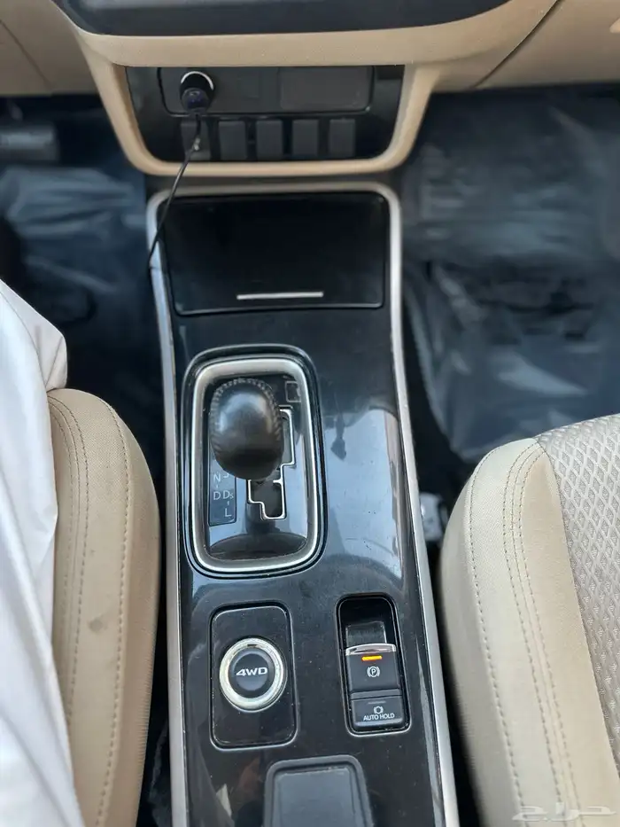 مستبيشى اوتنلاندر 2019 18