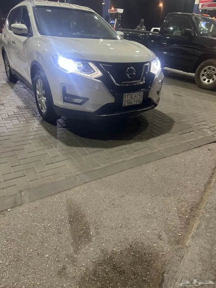 إكس تزل نيسان 1