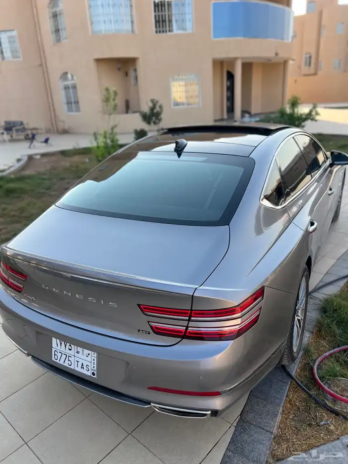 جنسس 2023 G80 ممشى قليل بحالة الوكاله 18