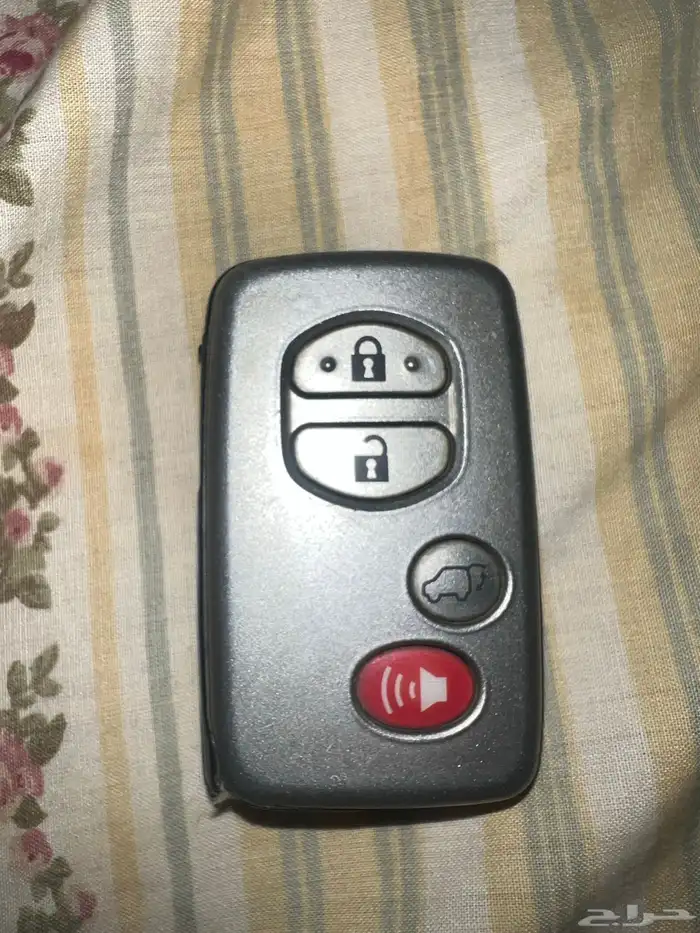 ريموت سياره لاندكروزر 2009 0