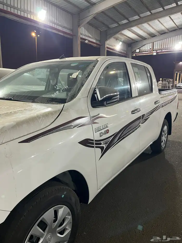 هايلوكس تويوتا 2025 جديد اصفار بطاقة جمركية ديزل 3