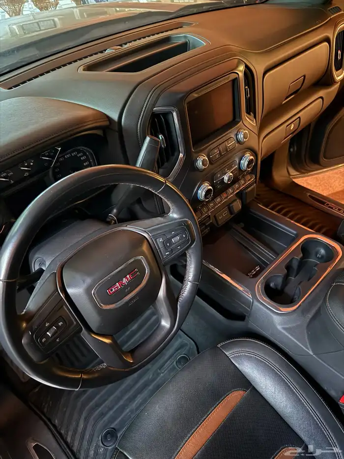 سييرا AT4 نظيف رمادي 27