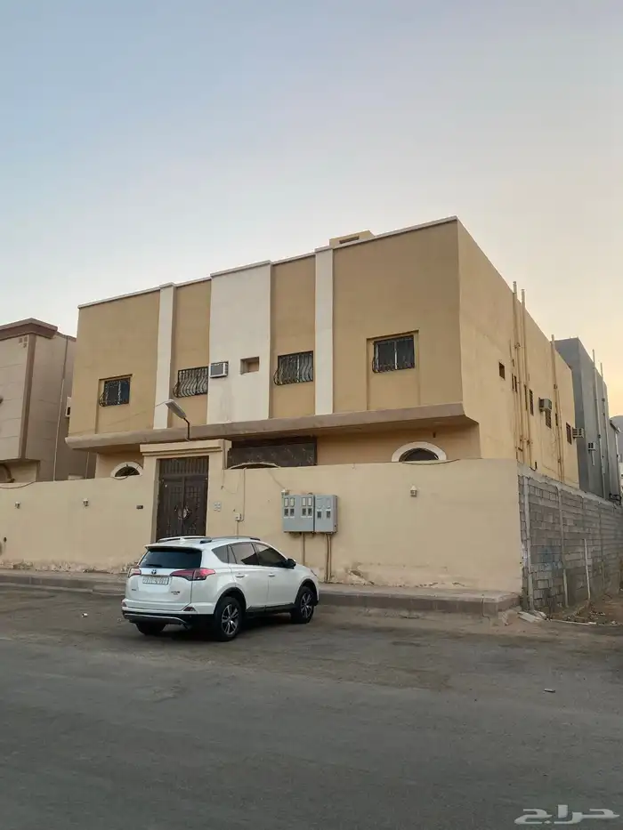 عمارة للبيع حي الرانوناء داخل الحد المساحة 500 1