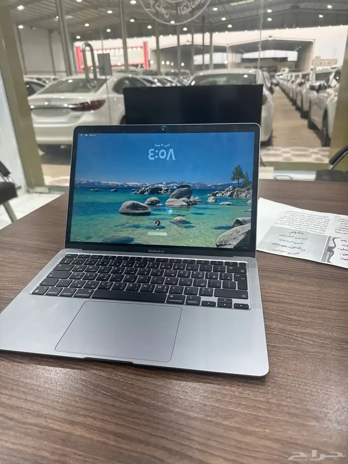 لاب توب ماك بوك 1
