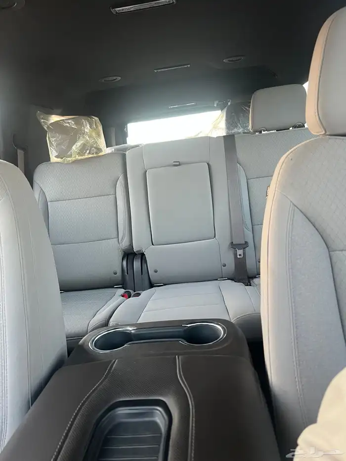 جمس يوكن اسود قصير بدون دبل موديل 2022 4