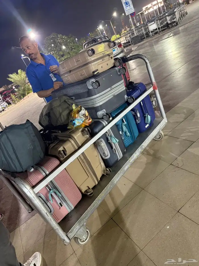 مكنسه بانسونيك 2200 وات 3