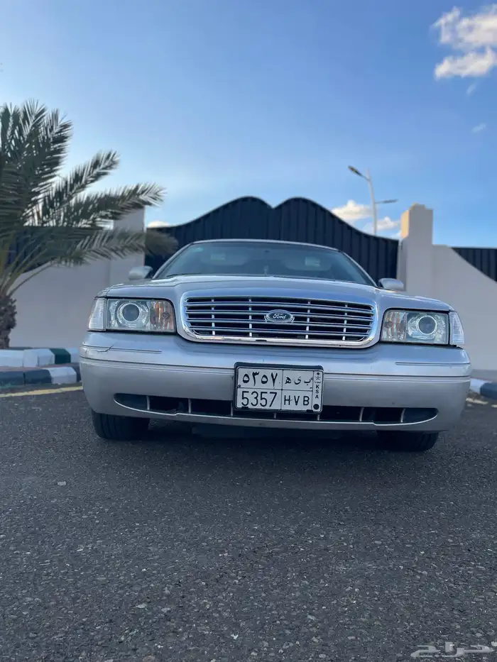 فورد فكتوريا 11 بودي ومحركات بلد 27