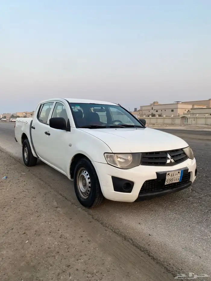 متسوبيشي بكب L200 - 2011 2