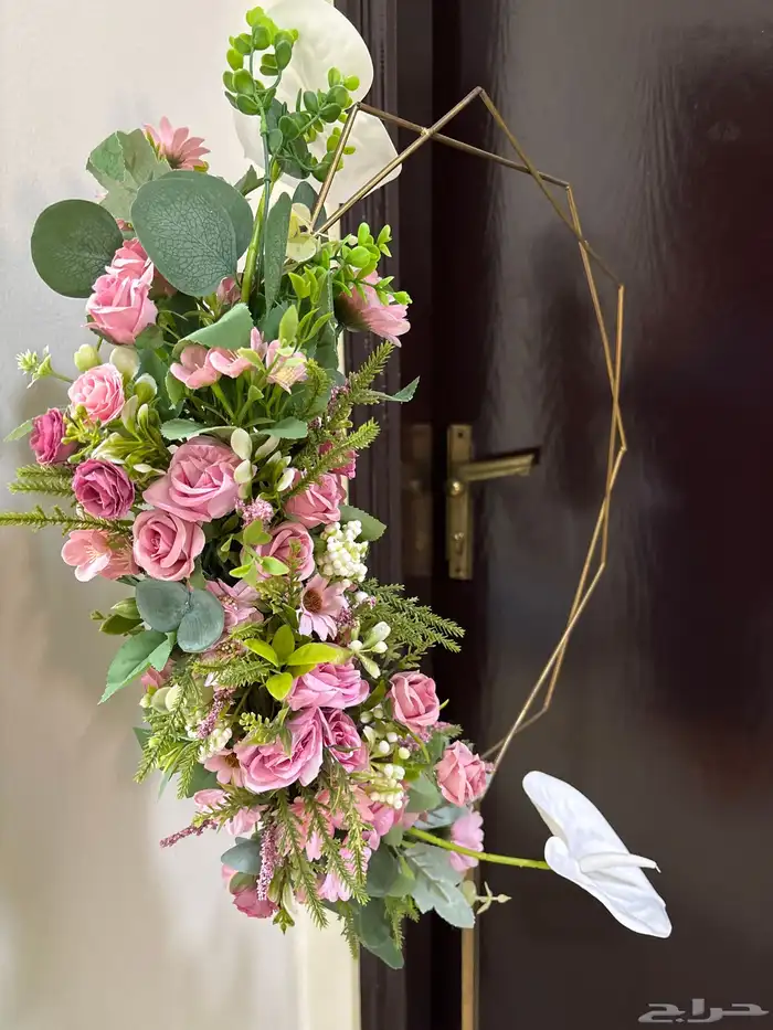 ستاند مناسبه جاهز بالورود 2