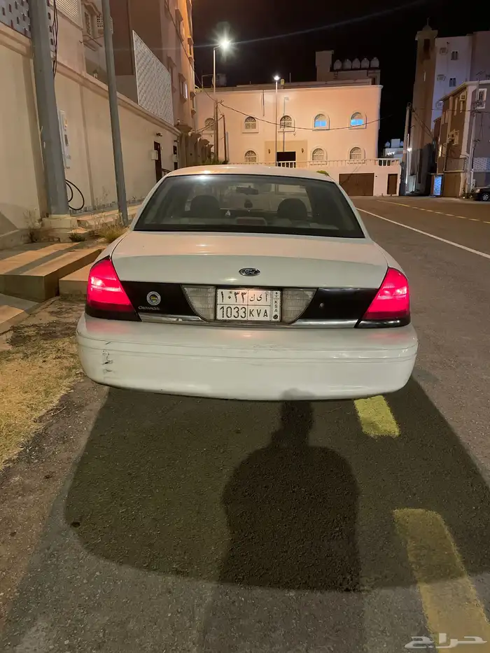 فورد فكتوريا 2010 للبيع او البدل المناسب 2