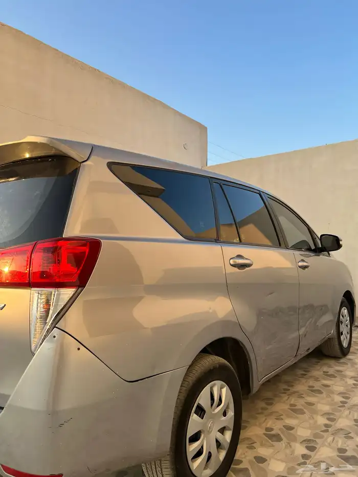 انوفا 2016 للبيع 11