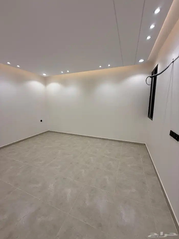 للبيع شقق علويه بمصعد جاهز وسطح خاص ف حي الضيافه ب 500الف 15