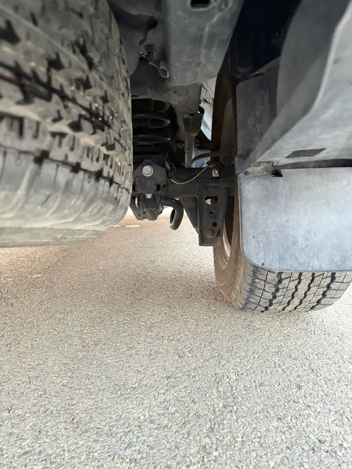 جيب لاندكروزر 2011((مخزن )) 42