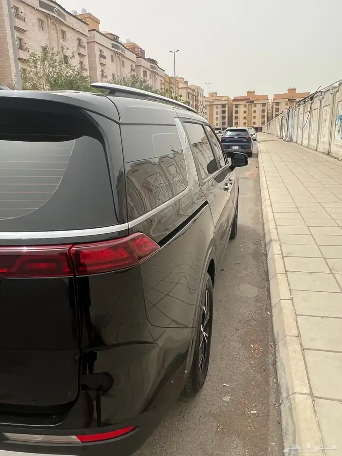 كيا كرنفال 2021 ( ديزل ) فل كامل بحالة الوكالة 2