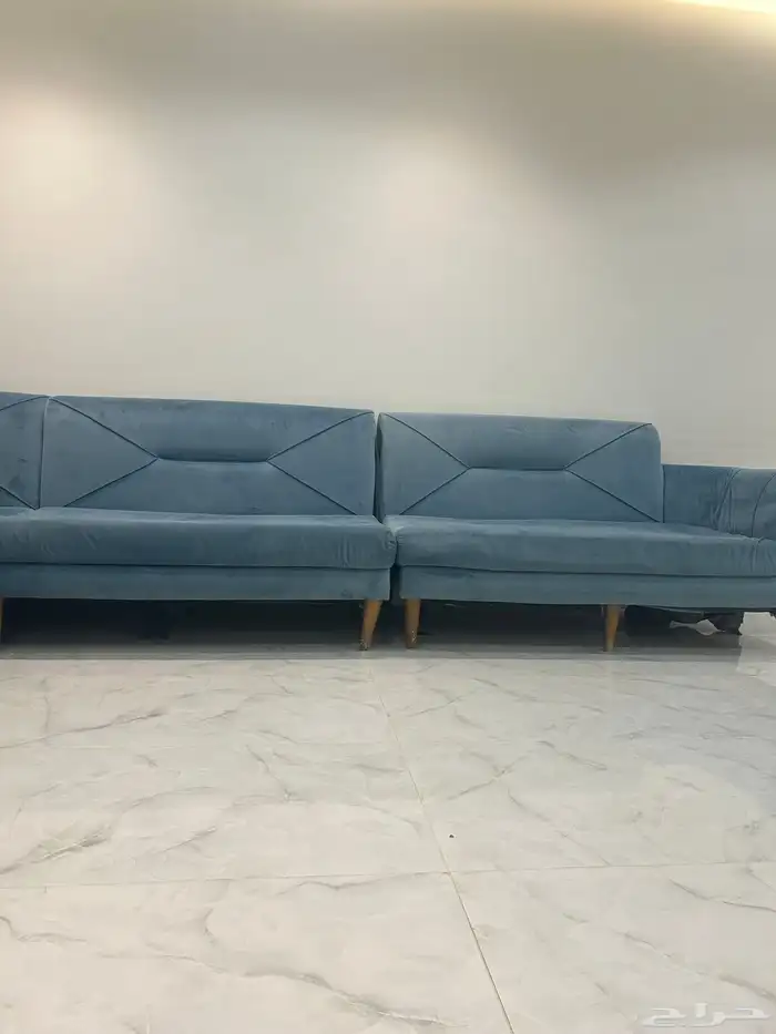 كنب بحالة جيدة (يوجد حرق بسيط على الجنب ومقطوع من تحت) 2