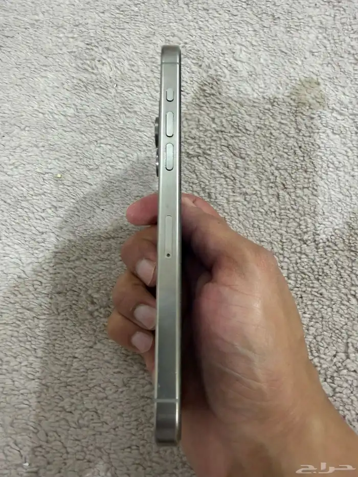 للبيع ايفون 15 pro max 1