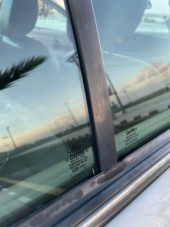 فورد فكتوريا 11 بودي ومحركات بلد 75