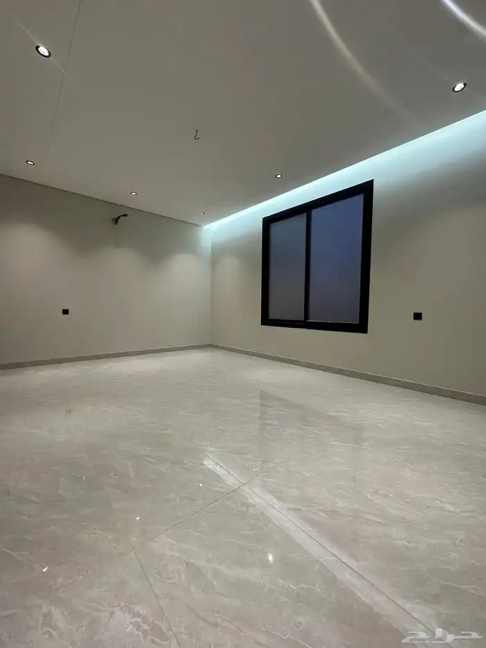 شقه للبيع خمس غرف وصاله 3