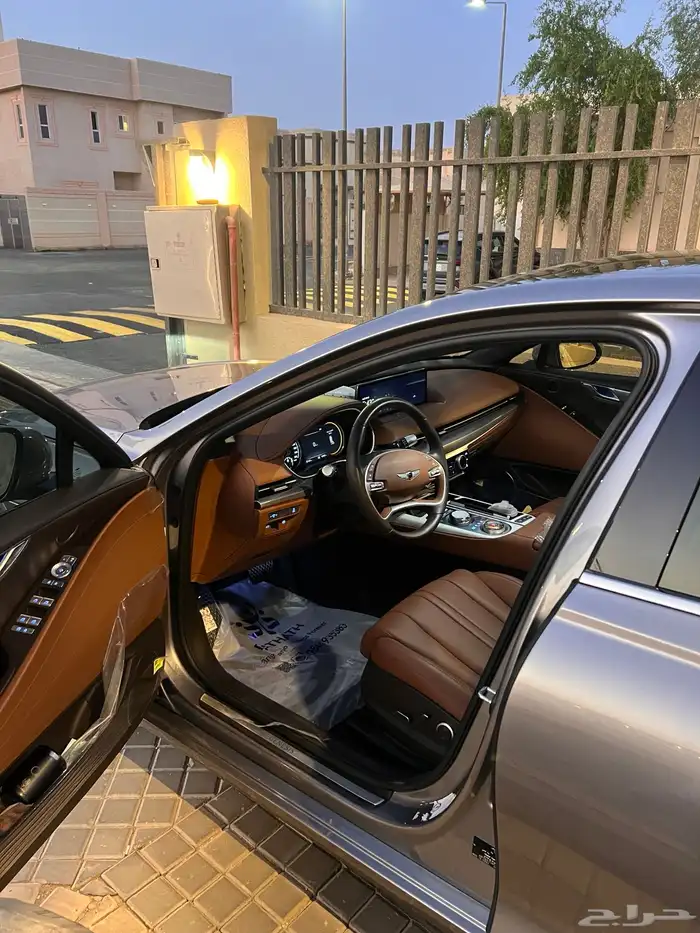 جنسس 2023 G80 ممشى قليل بحالة الوكاله 29