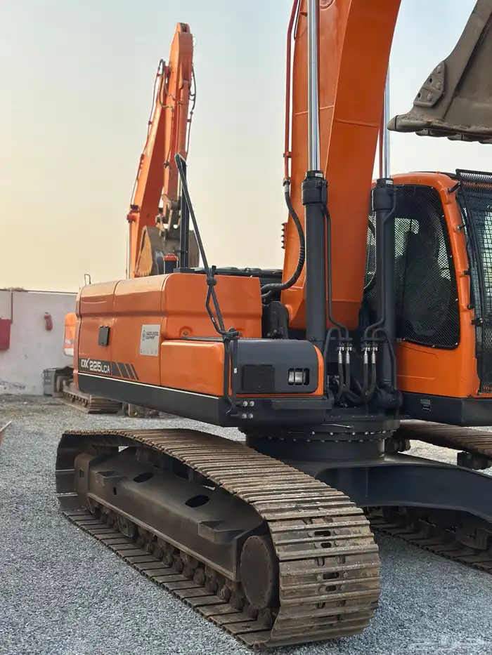 بوكلين دوسان مقاس 225 كوري سعودي ديزل موديل 2021 4