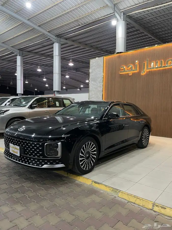 ازيرا V4 موديل 2024 فل كامل 6