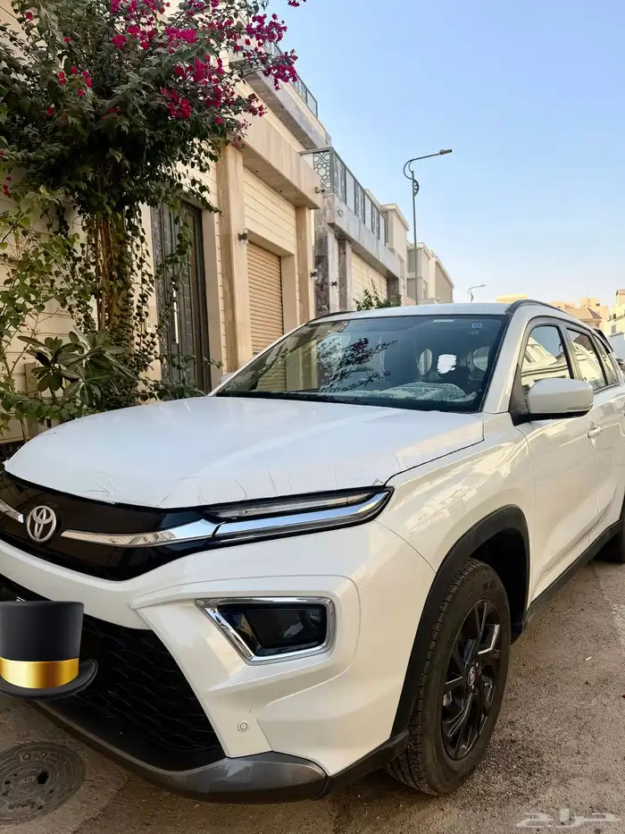 للبيع اوربان كروز توسوتا 2025 5