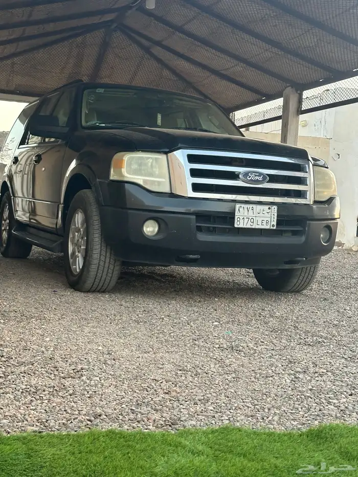 اكسبدشن 2010 دبل قصير ماشي فوق300 نصيف مجدد ممتاز للبدل فقط 0