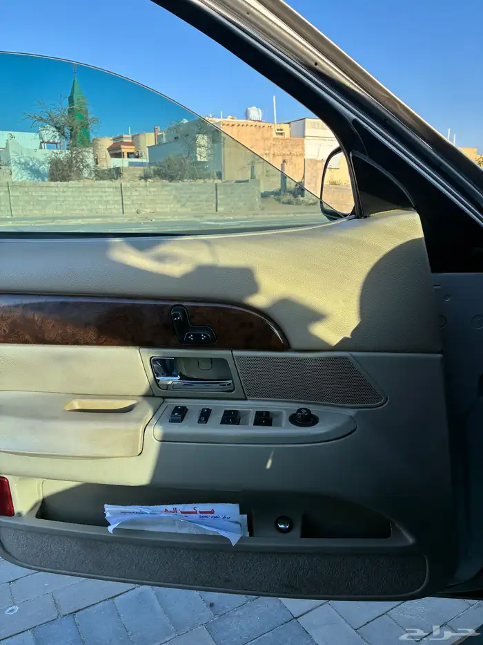 فورد جراند ماركيز 2010 أمريكي 10