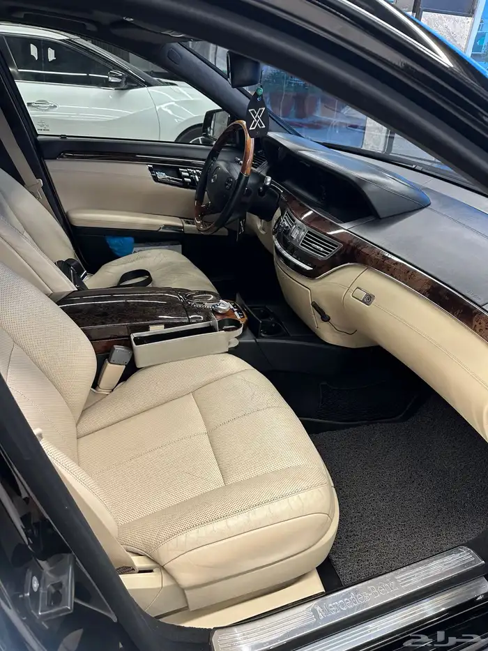 مرسيدس بانوراما 15