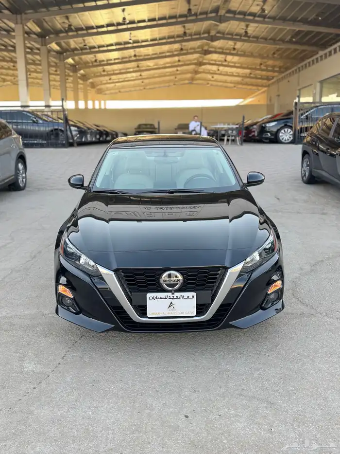 للبيع نيسان التيما 2022- نص فل بحالة الوكاله 0