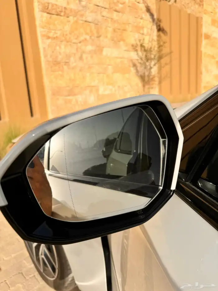 BMW 520 i M kit في حالة الوكالة 38