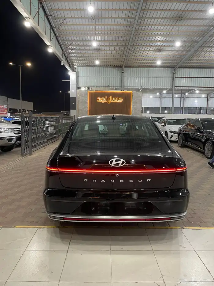 ازيرا V4 موديل 2024 فل كامل 8