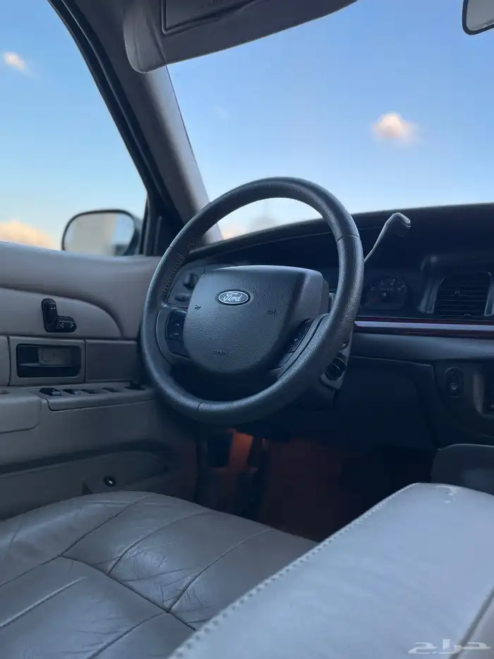 فورد فكتوريا 11 بودي ومحركات بلد 78