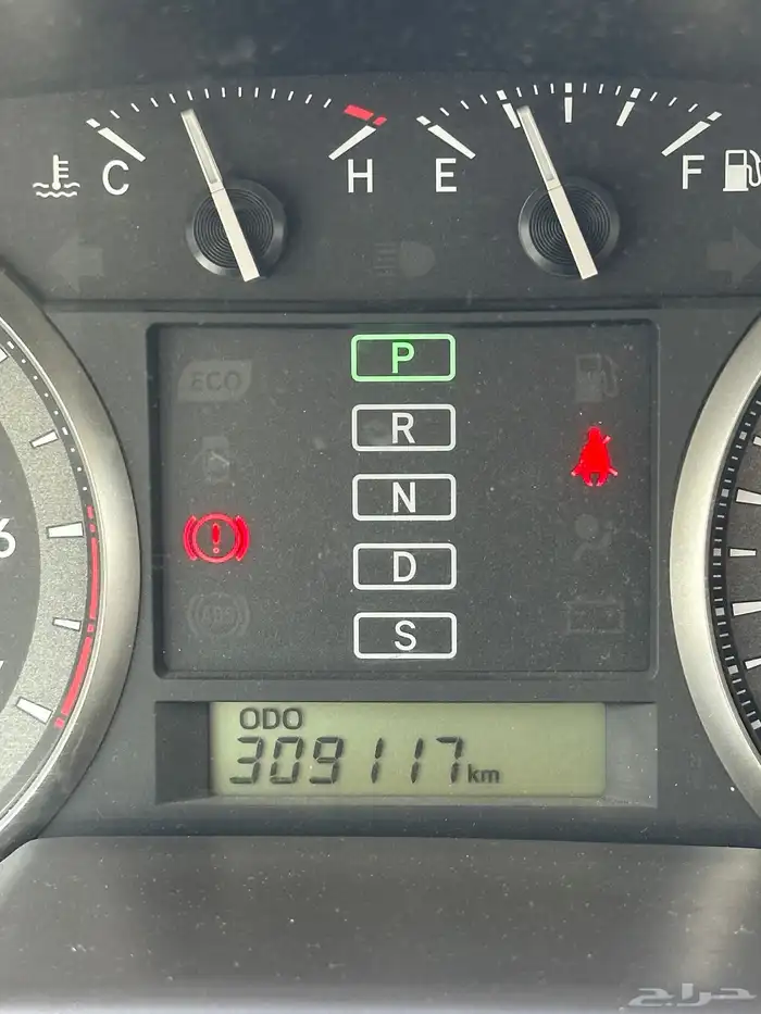 لاندكروزر 2014 شرط البدي والمحركات 13